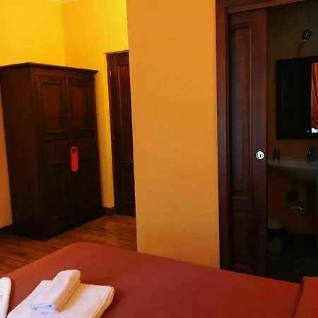 Roman Maison d'hôtes 3*