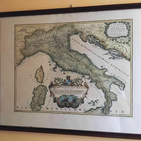 Roman Πανσιόν Ρώμη